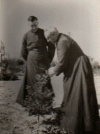 Abbe/Father Charles Maillard et Abbe/Father Albert Gravel